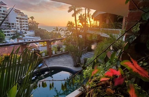 Romantic Zone Resort | Gay Villa & Hotel Puerto Vallarta