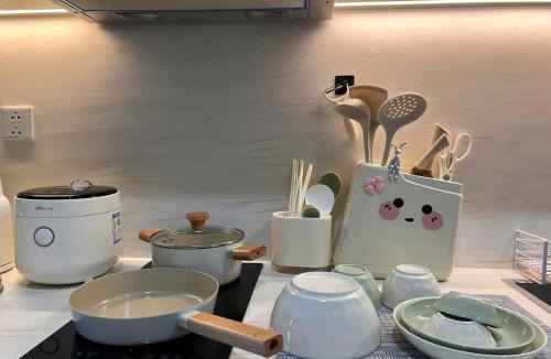Tu Liem Apartment | Gia An Homestay