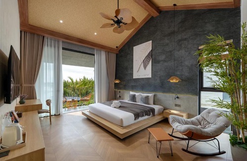 Cam Thanh Apartment | GiaLinh Villa - Tropical 5BR-River view-Private Salt Pool Villa