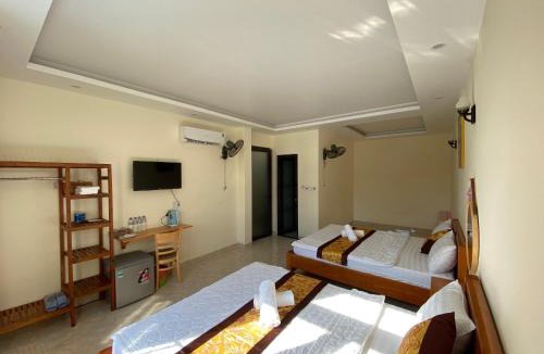 Con Son Hotel | GOAL GOAL GOAL