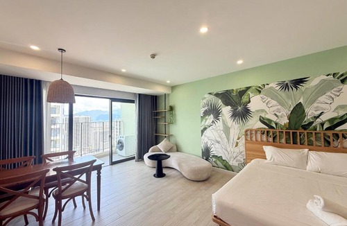 Tran Phu Beach Apartment | Gold Coast Luxury Apartment