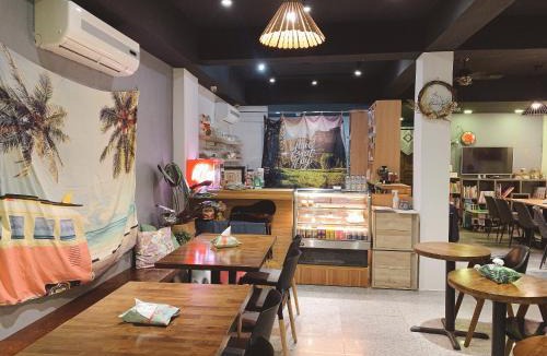 Ruifang Hostel | Golden House (Ruifang Railway Station)