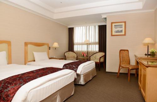 Beitun District Hotel | Golden Tulip Zhong Xin Hotel Taichung