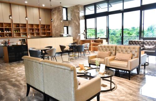 Shalu District Hotel | Golden W Hotel