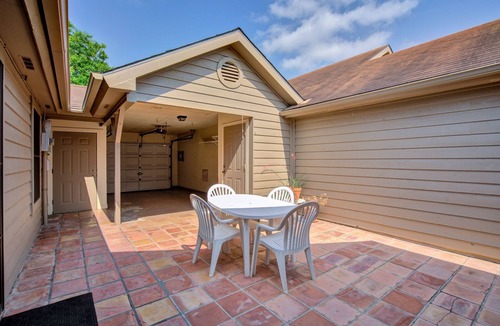 Harlingen House | Golf, Quiet, king and Queen Suite, Winter Texans, Seasonal, Monthly Rentals