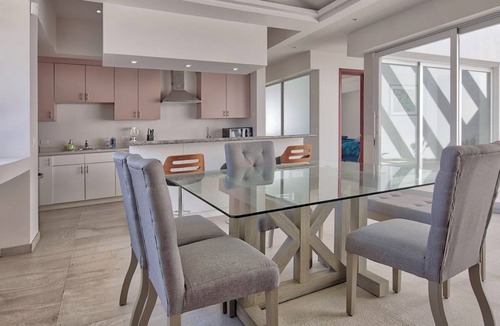 Fraccionamento Bahia House | Gorgeous 3 bed/3bath home in the heart of Ensenada!