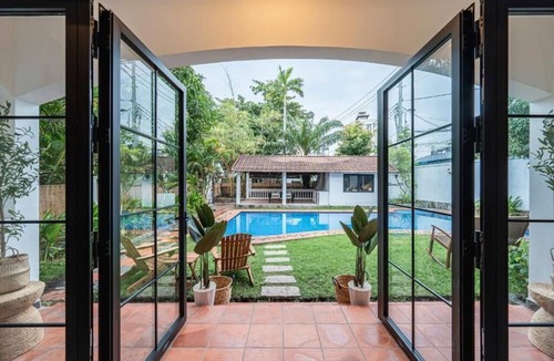 Thao Dien Apartment | Gorgeous Grand Pool Villa in D2 by Ray