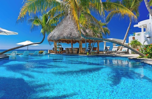 Buzzards Villa | Gracious 7 BR Villa La Salinas w/Ocean views, Private Pool, Wet Bar, Swimmable Beach + More
