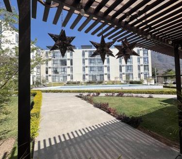 Chantepec Apartment | Gran departamento con alberca, terraza y vista a lago en Lago Luna - 5 minutos de Chante Spa