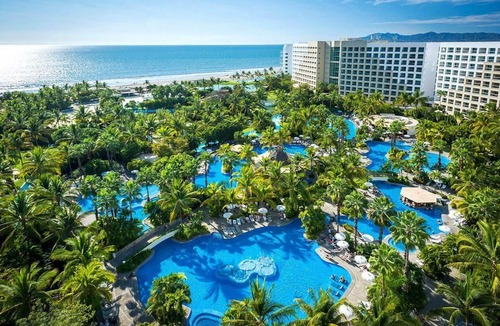 Bucerias Hotel | Grand Luxxe 3 Bed Room + Spa