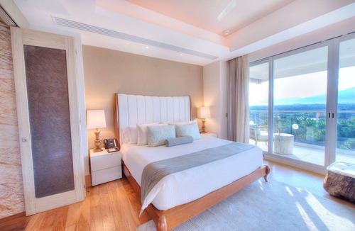 Nuevo Vallarta Resort | Grand Luxxe Residence Three Bedroom Loft