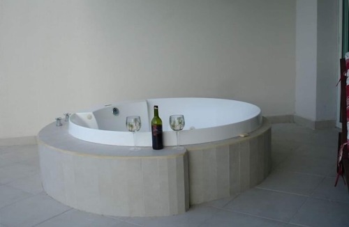 Limoncito Condo | Grand Venetian, Oceanfront, 2 BR/2 BA, Huge Terrace/Hot Tub