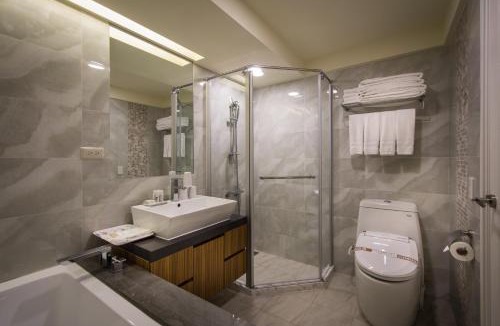 Central District Hotel | Green Hotel - Tea Way
