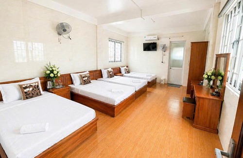 Lien Chieu House | GREEN MOTEL - Near The Sea