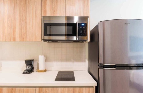 Zazil-ha Condo | Ground-Floor Studio w Rooftop Pool Near Beach