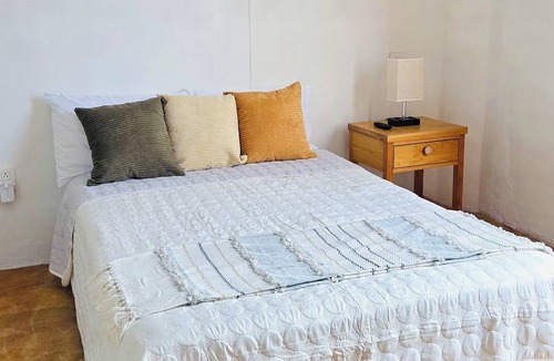 Centro Apartment | Gubidxa Jalatlaco: Apartment with parking.
