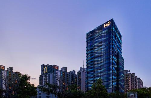 Gushan District Hotel | H2O HOTEL