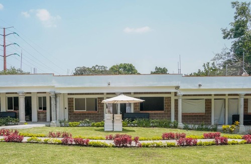 Jiutepec Bed & Breakfast | Hab. Priv | Restaurante + Servicios terapéuticos