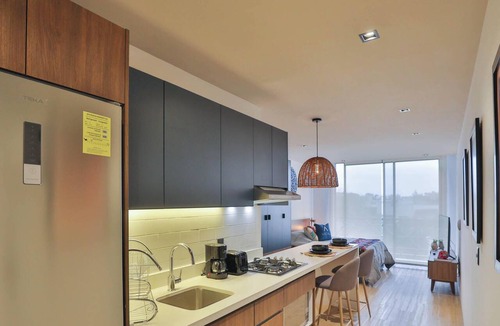 Historic Center Apartment | Habitación estándar con cocineta y balcón