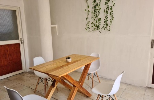Atlixco House | Habitación privada en departamento céntrico (rojo)