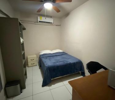 Monterrey House | Habitacion C10 privada centro monterrey