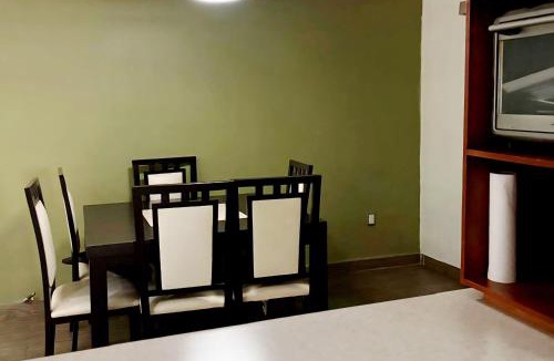 Saltillo House | habitacion Cerezo