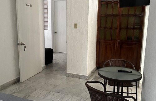 Luis Jimenez Figueroa House | Habitaciones Leonor
