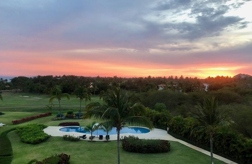 Punta de Mita Condo | Hacienda de Mita Ocean View Penthouse, Golf Cart, Maid, Premier Golf Membership