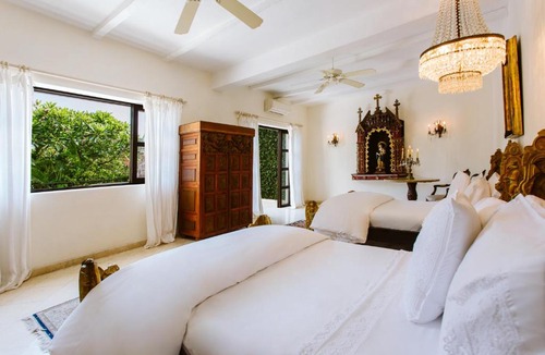 Downtown Puerto Vallarta Hotel | Hacienda San Angel