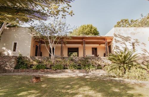 Sudzal Bed & Breakfast | Hacienda Shambalante