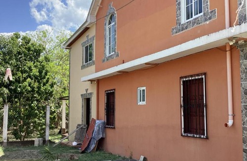 Peten Villa | Haight Ranch RamSer
