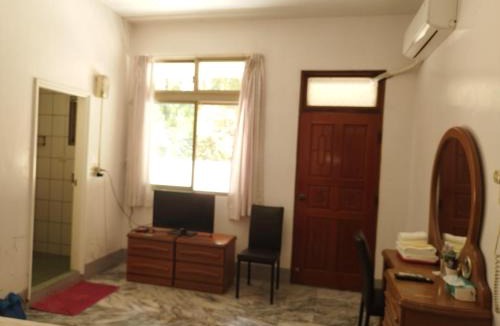 Lugu House | Half Sky Lin Yuan Homestay