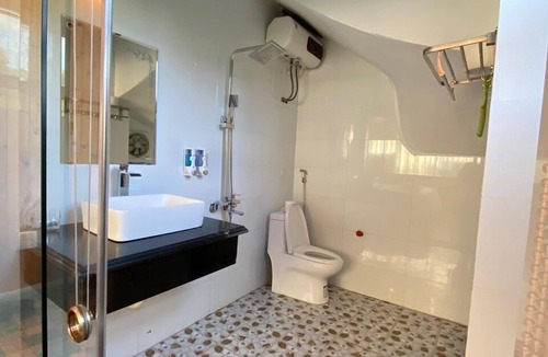 Hoa Lu Hotel | Hang Mua Bamboo Homestay