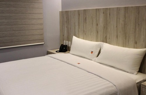 Tijuana Hotel | Hangar Inn TJ - Aeropuerto