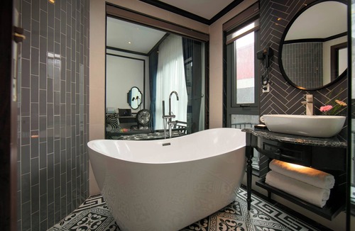 Old Quarter Hotel | Hanoi Le Chateau Hotel & Spa