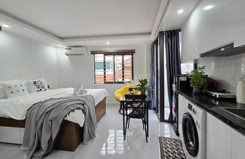 Nhat Tan Apartment | Hanoi Nhat Chieu VivuHome 62