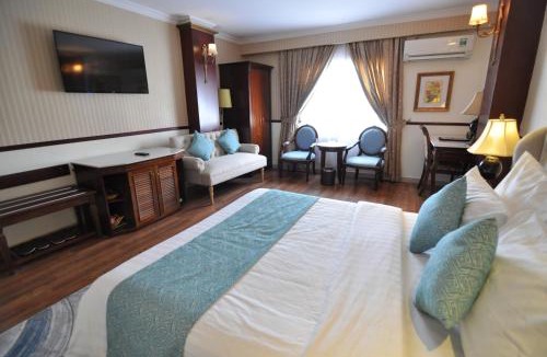 District 10 Hotel | HANZ Sunflower Hotel