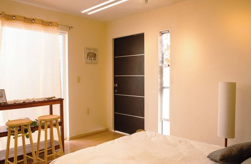 Morelia Bed & Breakfast | Happy Place, executive room. Close to downtown and exit to Patzcuaro.
