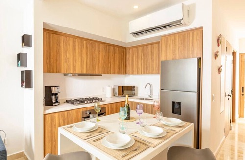 Las Glorias Apartment | Harbor NT2505 by Moikkarentals