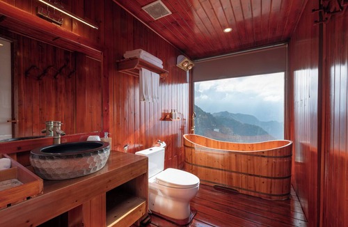 Tam Duong Hotel | Heaven Gate Hotel O Quy Ho