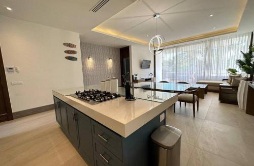 La Puntilla Apartment | Hermoso condominio con playa privada valla gardens 2002