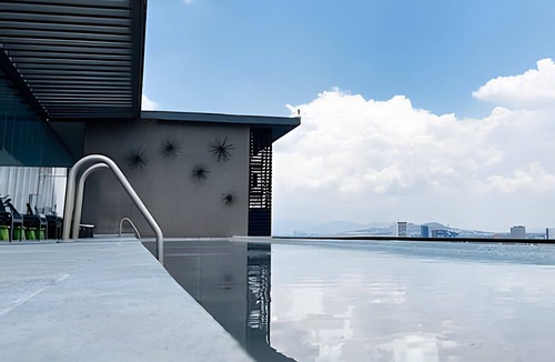 Zona Minerva House | Hidalgo Residences 16B by Del Mar