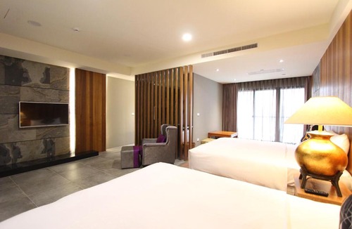 Big Beach House | Hido Hostel III