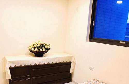 Xizhi District Condo | High-rise duplex condo 4BR 2Baths, free Pool, Gym, conference room, and more