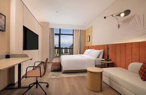 Jinghe County Hotel | Hilton Garden Inn Jinghe County