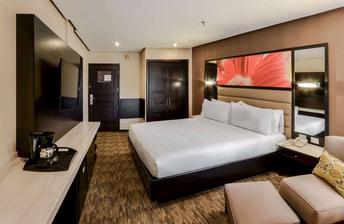 Zona 9 Hotel | Hilton Garden Inn Guatemala City