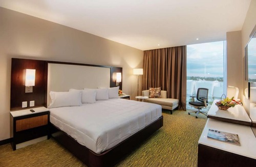 Angelopolis Hotel | Hilton Garden Inn Puebla Angelopolis