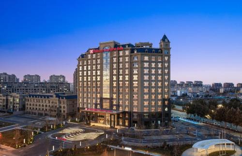 Ningjiang District Hotel | Hilton Garden Inn Songyuan Ningjiang