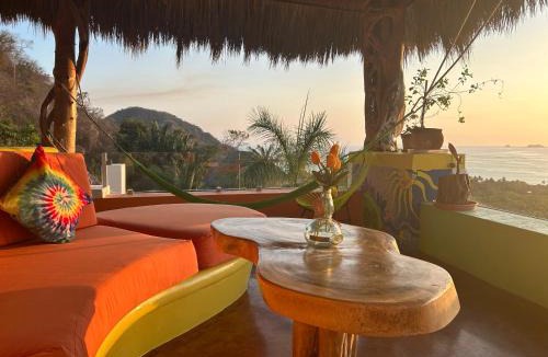 La Manzanilla House | Hippie Palace Rooftop Fun Ocean Views And Sunset Vibes