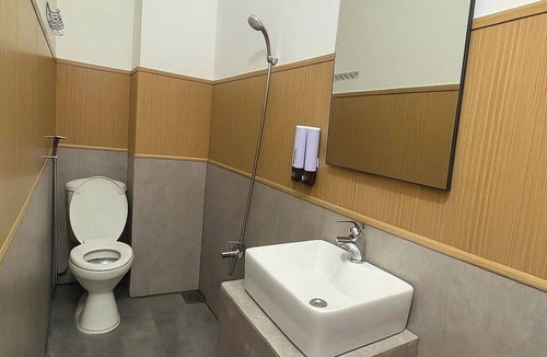 Phuong 15 Hotel | Hoa Anh Anh